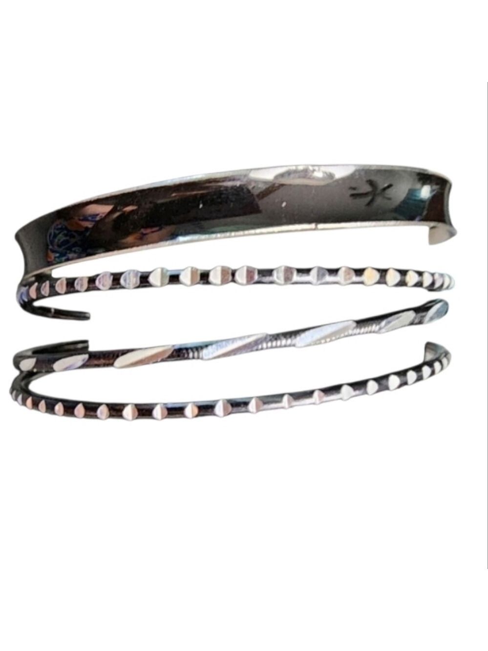 Black Silvertone Stackable Etched Bangle Bracelets